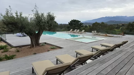 Location de maison individuelle saisonnière à Porto-Vecchio, Porto-Vecchio, Private Service 2A